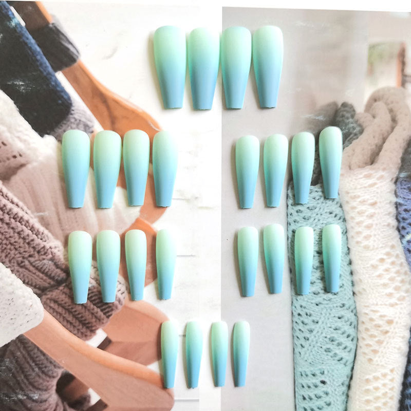 24 pcs blue ombre nails on vogue pictorial